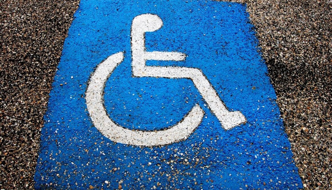 immagine cartello parcheggio disabili