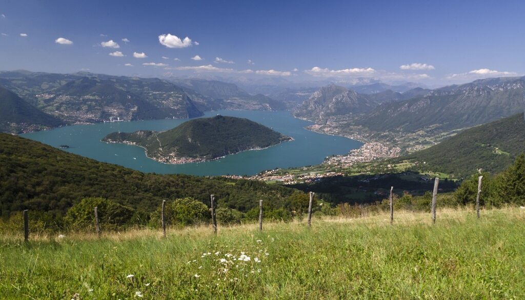 foto del lago d'Iseo, Montisola e dintorni
