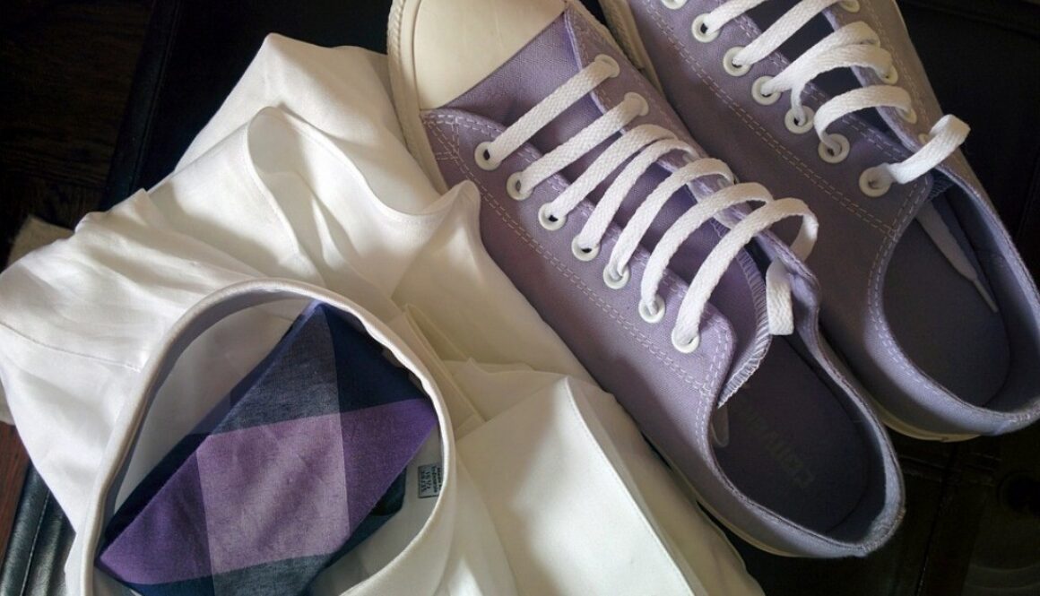 scarpe, camicia, cravatta