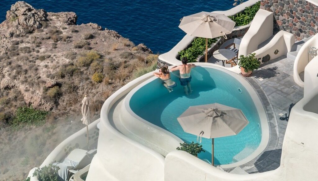 piscina in villaggio