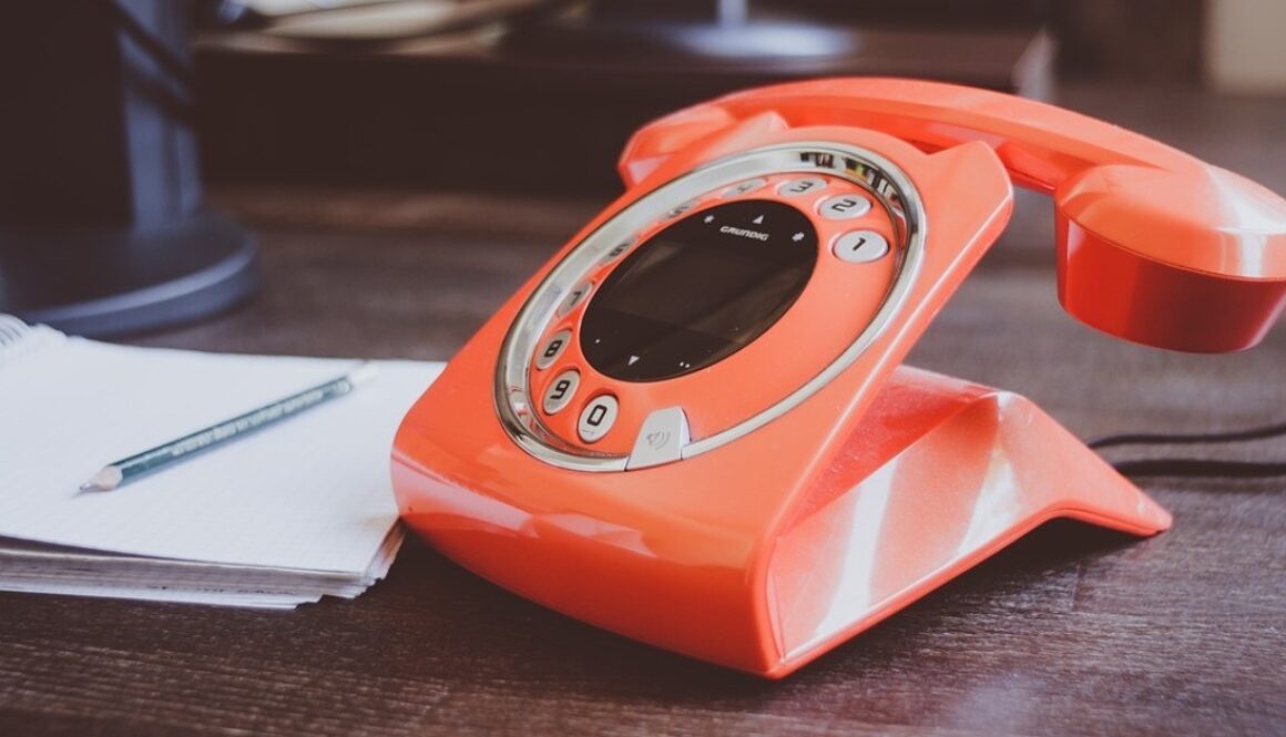 telefono rosso