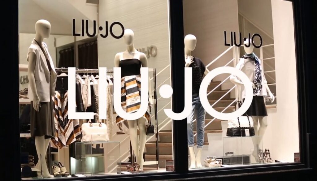 vetrina di un negozio Liu Jo