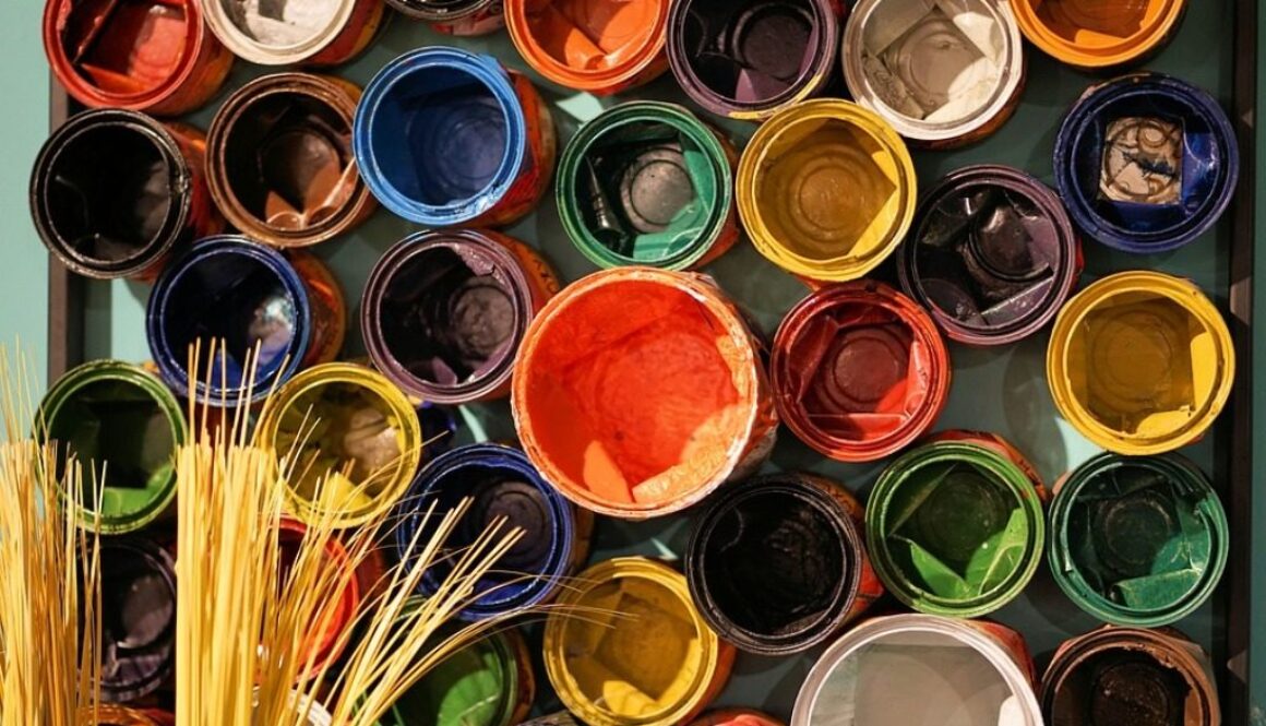 barattoli di colore