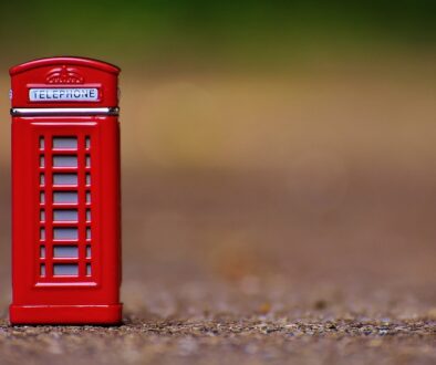 cabina telefono inglese giocattolo. corso di Business English