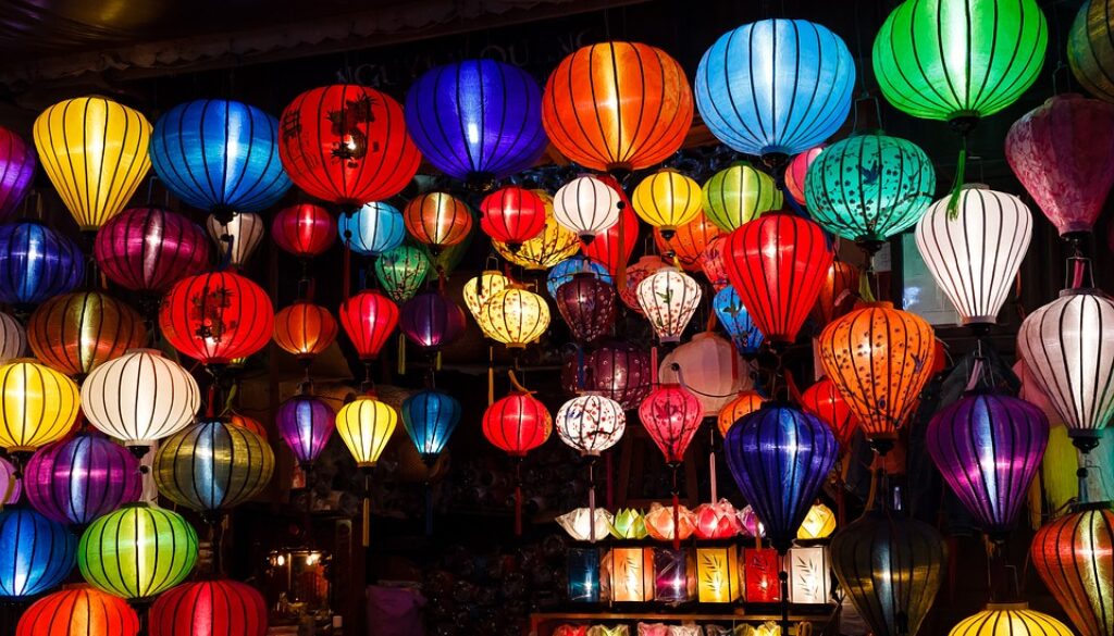 lanterne di carta colorate