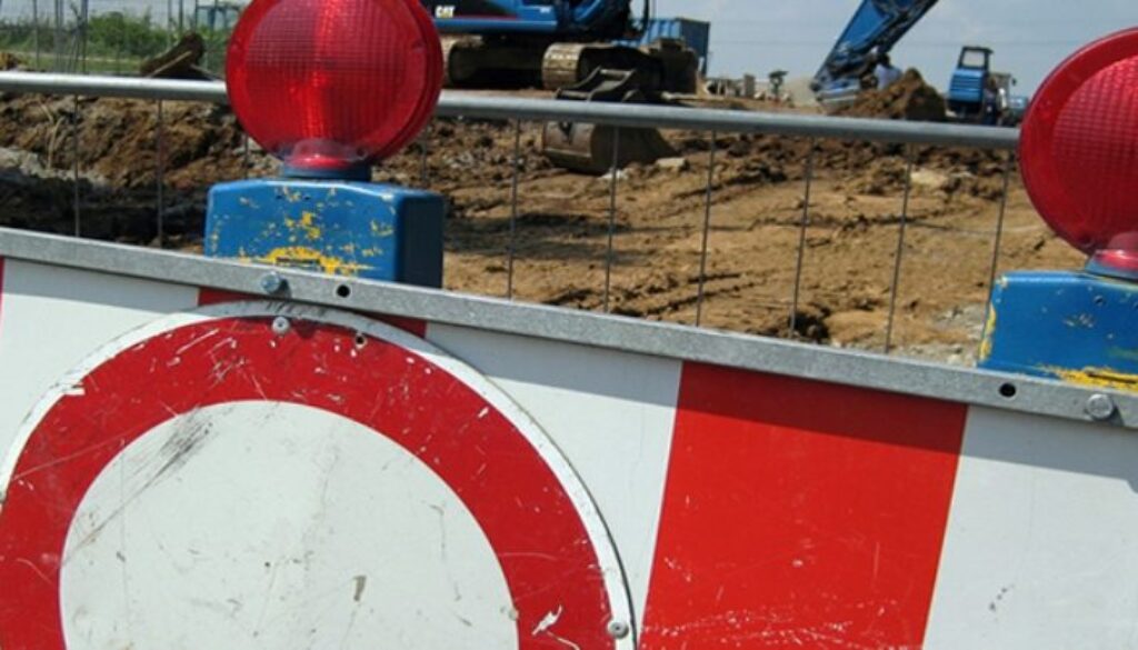 segnaletica di sicurezza in un cantiere