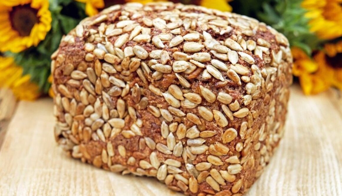 pane con sottofondo girasoli
