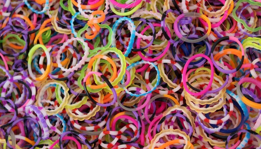 anellini di gomma colorati
