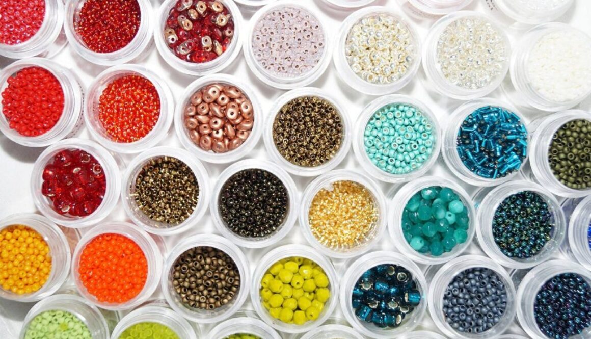 perline colorate per bijoux