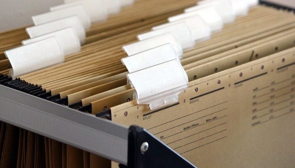 cartelle in schedario