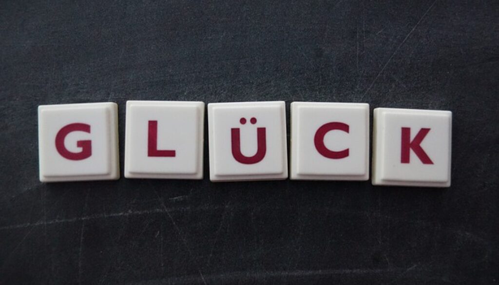 pedine con scritta gluck