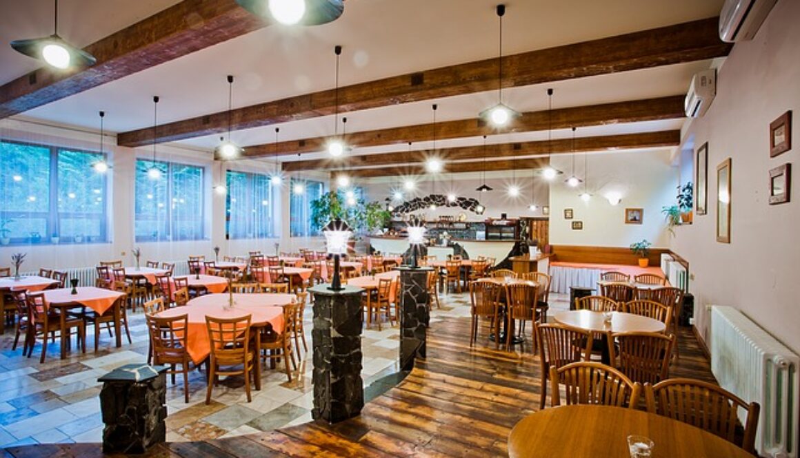 sala da pranzo di hotel