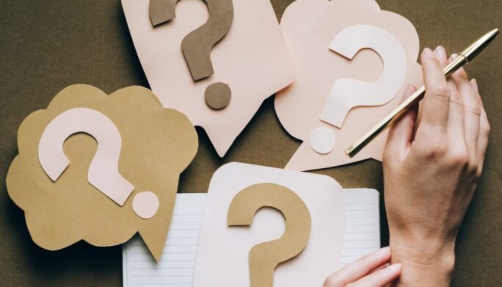 pexels-olya-kobruseva-5428833