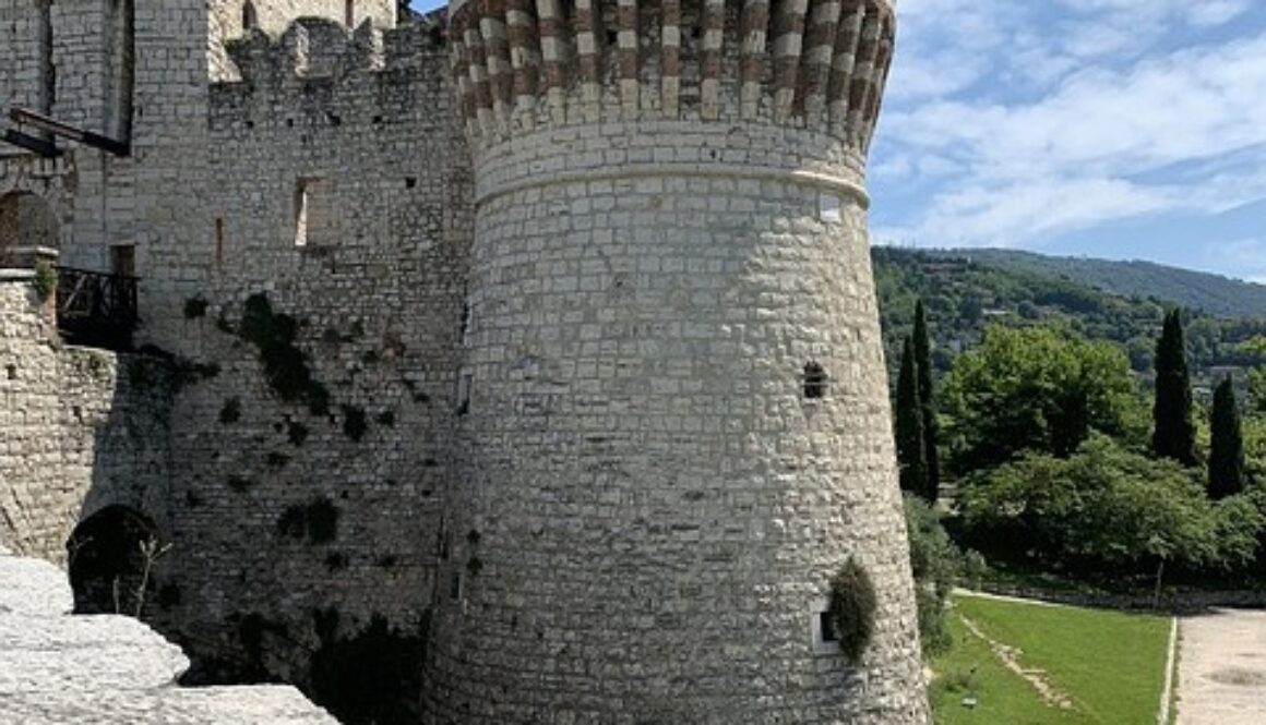 particolare del castello di Brescia