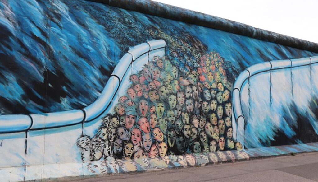 East Side Gallery di Berlino