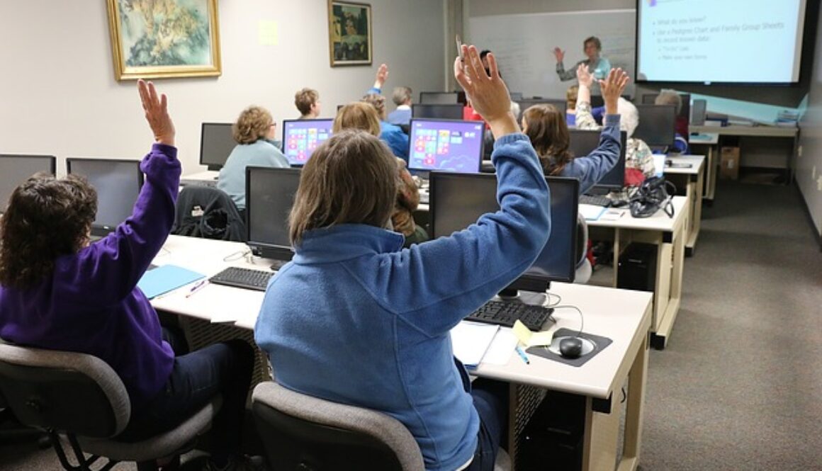 aula con alunni adulti