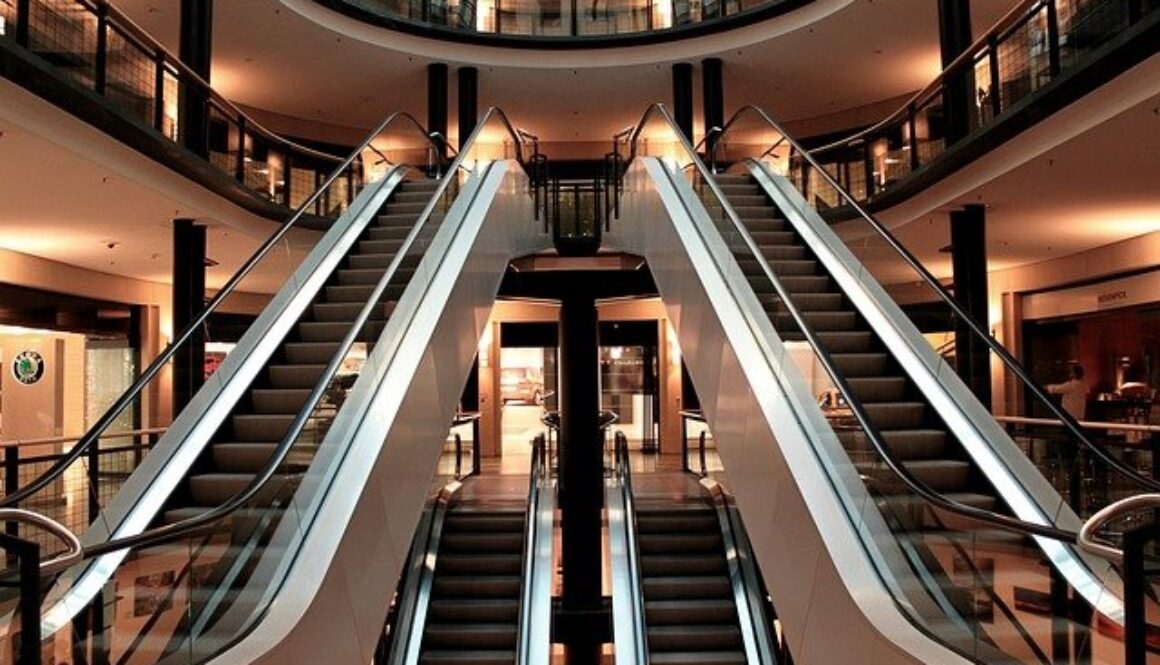 scala mobile di centro commerciale