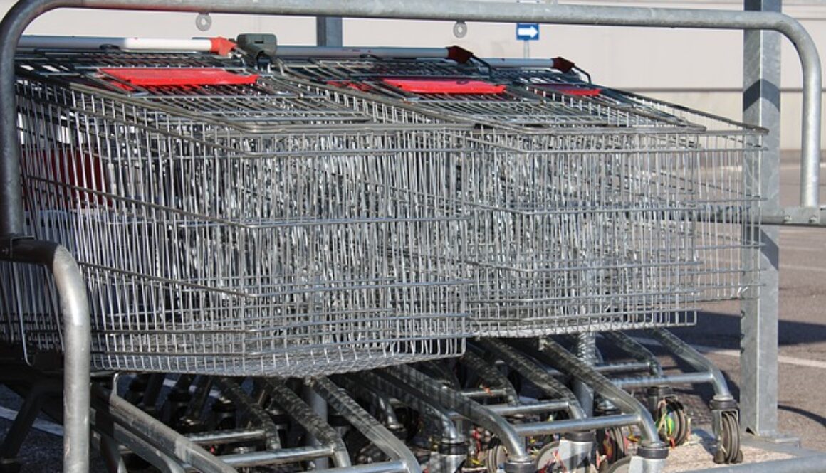 carrelli di supermercato