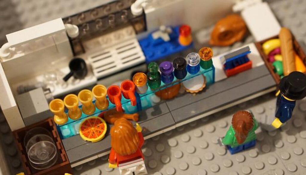 bar creato con Lego