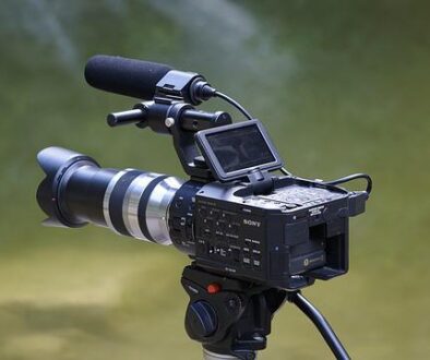 telecamera su cavalletto. Beat in challenge