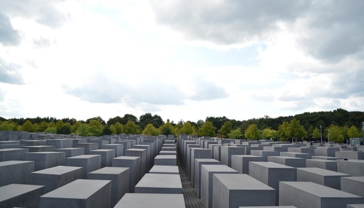 Monumento alla memoria delle vittime dell’Olocausto. Il 27 gennaio si celebra il giorno della memoria