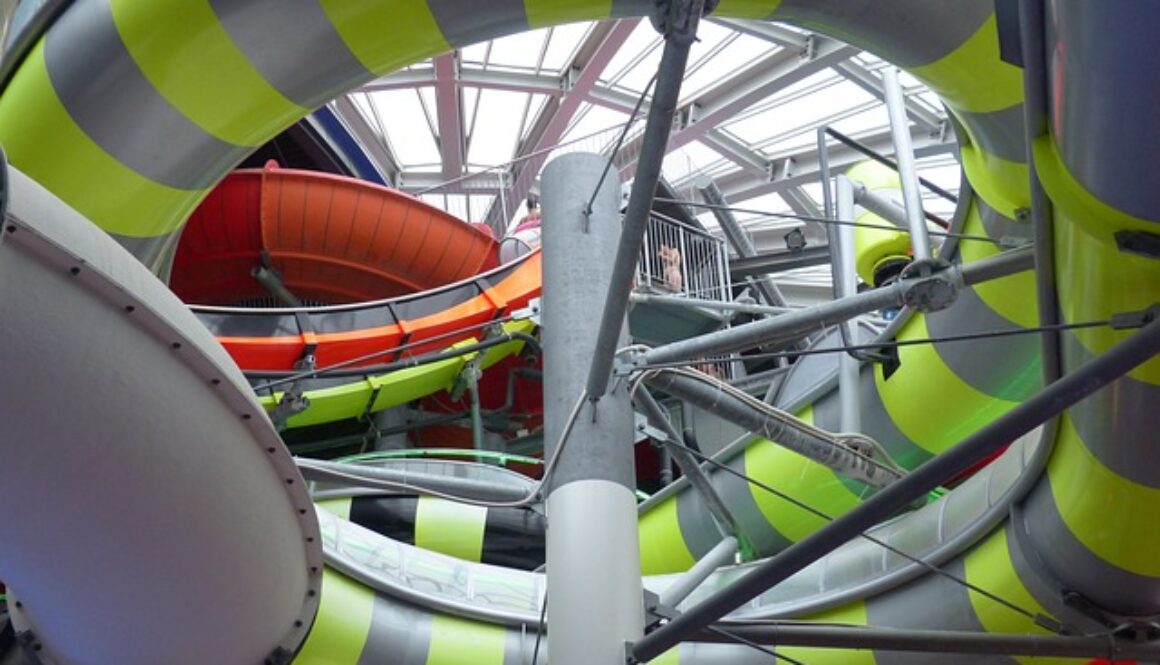 intreccio di scivoli acqua