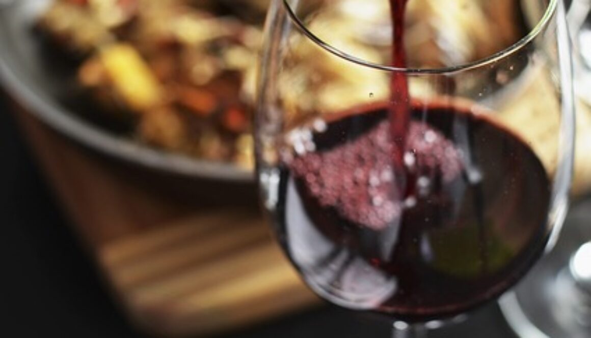vino rosso e cibo