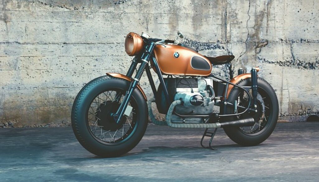 motocicletta vintage. BMW seleziona tecnici meccanici a Brescia