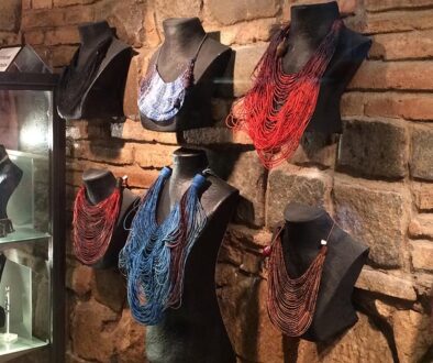 negozio di bigiotteria. Partecipa al CUP brescia 2025