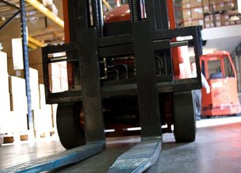 Addetto alla logistica e muletto: corso gratuito