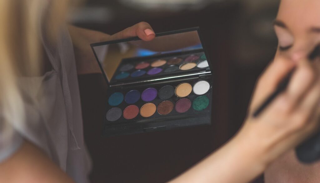 A Brescia corso gratuito per consulente cosmetologico